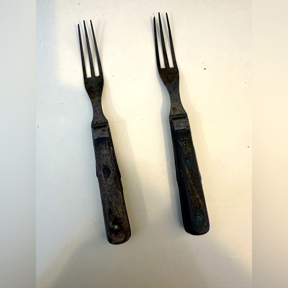 Antique Rustic Patina Set of 2 Forks 3 Pronged Tines Collectible Cutlery RARE